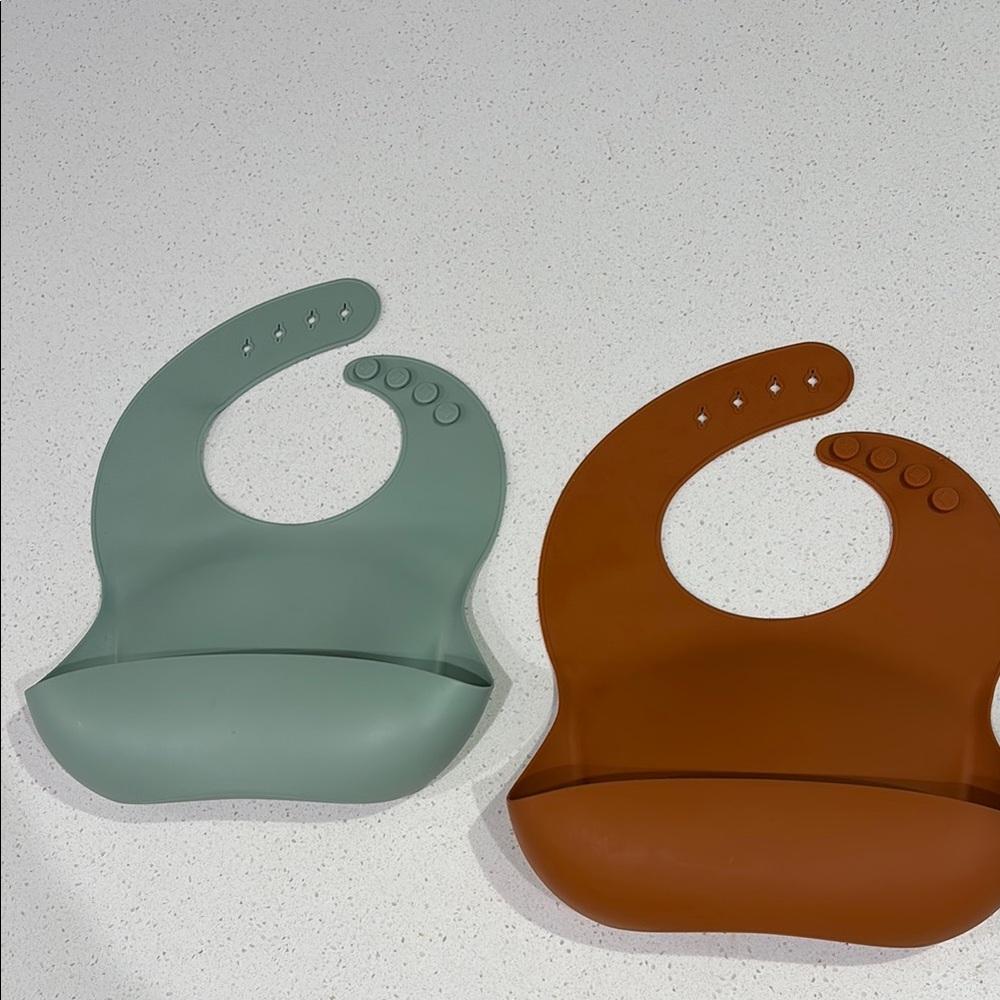 Mushie bibs